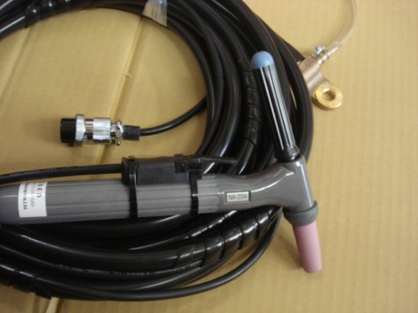 画像2: 【受注生産】日立空冷TIGトーチ 200A-8M NA-20A  8m (905062) (♯38862) (2)