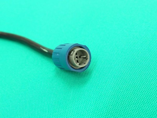 画像2: Panasonicデジタル用トーチスイッチ接続アダプタ 防水ソケット MC2608 + VCTF2 x 0.75sq 0.3m + Panasonic デジタル用トーチスイッチプラグ CN70AP2P (2)