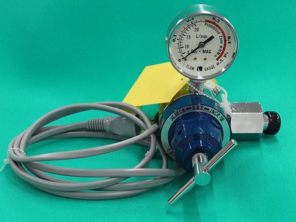 画像1: Panasonic 純正CO2/MAG調整器 YX-20CH1 (1)