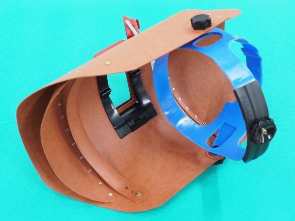 画像2: 被り面 リベッティング遮光面(ファイバー製・耐水性)No.H003 ヘルメットA型(H) 星光製作所 (2)