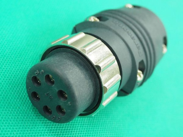 画像2: Panasonic CO2溶接機制御ケーブル用メタルコンセント MT25A6P (2)