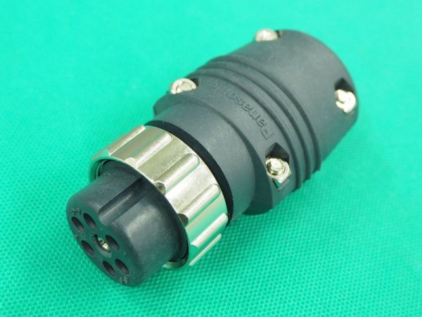 画像1: Panasonic CO2溶接機制御ケーブル用メタルコンセント MT25A7P (1)
