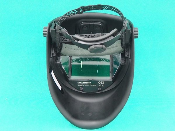 画像2: SUZUKID 180°パノラマワイドビュー液晶式自動遮光面 アイボーグ・ワンエイティ EB-300PW  (2)
