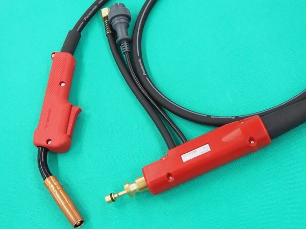 画像2: Panasonic アルミMIG専用溶接トーチ 180A YT-18CSD4 2m (2)