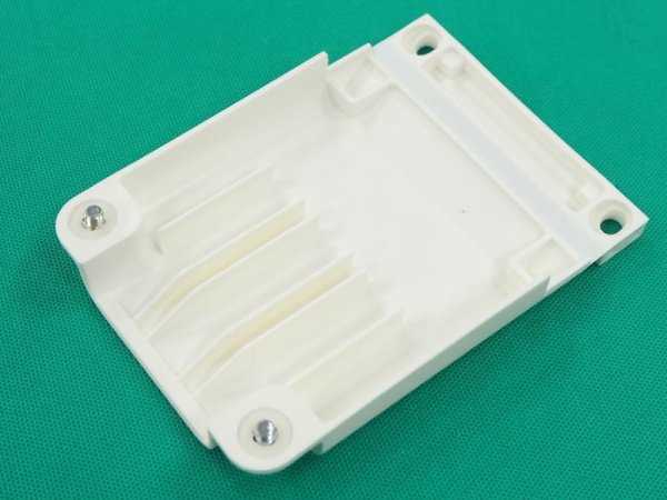 画像2: ダイヘン AVP-300(S-3)用 入力端子カバー K3904C00 (2)