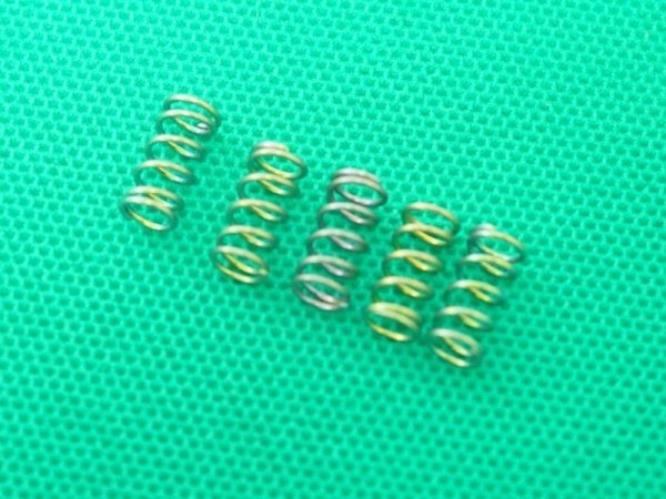 画像2: ダイヘン CO2トーチ用(ブルートーチIII) トリガスプリング(5個) U6190T02 (2)