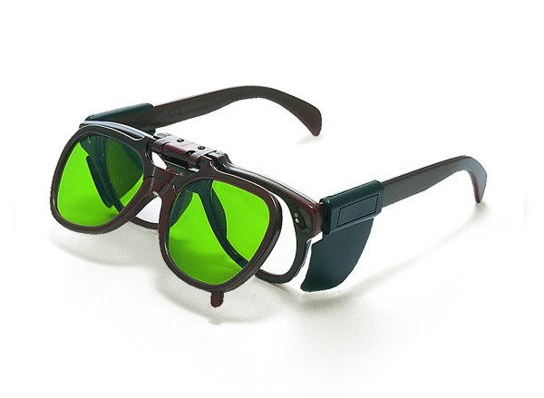 画像2: 理研オプテック 遮光めがね 複式上下自在型 強化ガラス（遮光度選択） 102BW PC (2)