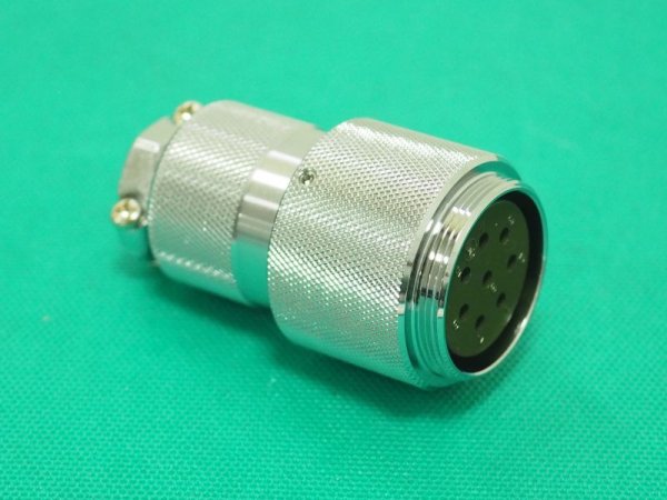 画像2: Panasonic TIG溶接機リモコンケーブル延長用メタルコンセント NCS308ADF8P (2)