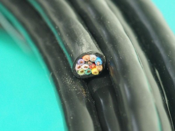 画像3: クラモFAケーブル VCTF 22(ビニソフト) 12Cx0.5SQ 両端切りっぱなし 販売単位5m (3)