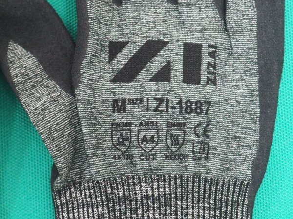 画像3: Ｗｅｅｄ 耐切創手袋 ZIZAI ZI-1887 ニトリル背抜き 18ゲージ Mサイズ（10双入）[390-9038] 廃番→後継品ZI-1887_M_1P (3)