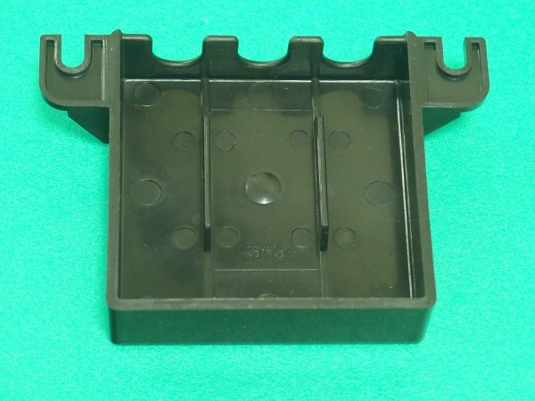 画像3: ダイヘン CO2/MAG溶接機XD-200/350/500用 端子台 カバー K5710D01 (3)