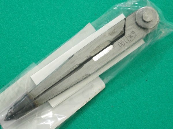 画像1: TRUSCO 本鋼製コンパス 長さ100 円直径150 PC-100 [229-5440] (1)