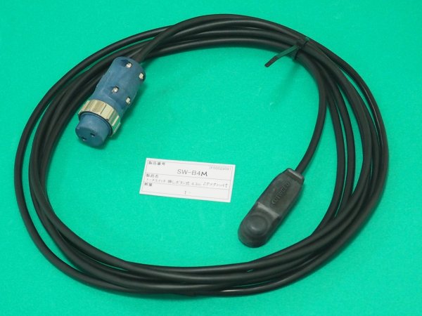 画像3: Panasonic・ダイヘン共通 押しボタン式TIGトーチスイッチケーブル 2Pメタコン付 8.3m/4.3m (3)