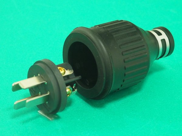 画像2: 防水プラグ 接地3P(旧4P) 20A/250V WF7420K パナソニック (2)