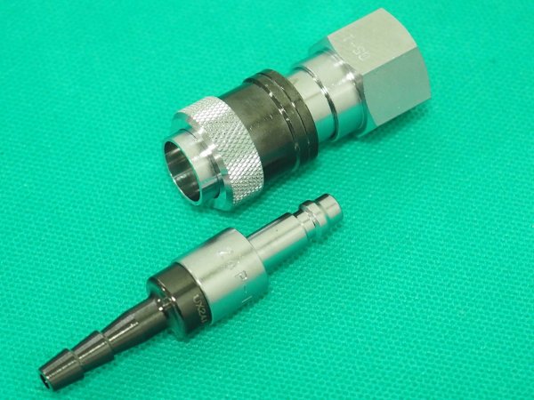 画像3: アポロコック 酸素用ゲージ直結用ソケット/プラグ セット ZGSP-1(逆流防止弁タイプ)  小池酸素工業 (3)