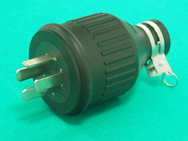画像1: 防水ゴムコードコネクタプラグ 接地3P(旧4P) 20A/250V WA7420KP パナソニック (1)