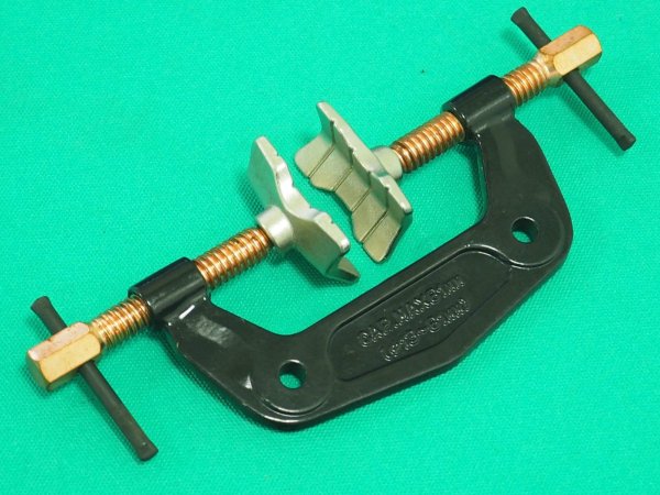 画像2: スーパー 溶接用マルチクランプ WMC2 クランプ範囲：Ｖ型アダプタφ13.8〜φ60.5、丸型アダプタ0〜61 [818-7172] (2)