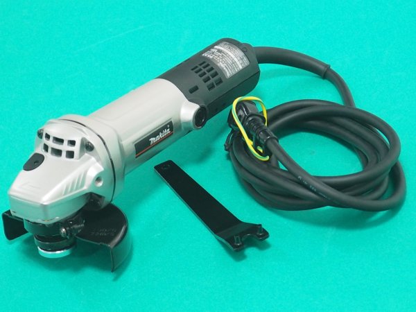 画像2: マキタ ディスクグラインダ（100ｍｍ） モデル9533 [422-7492] (2)