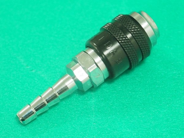 画像2: サンロック ソケットAV-1 φ6 ホース中間用(酸素) 阪口製作所 (2)