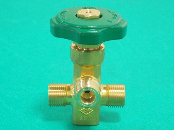 画像2: 高圧バルブ三方弁 真鍮製 KV-250-T 千代田精機  (2)