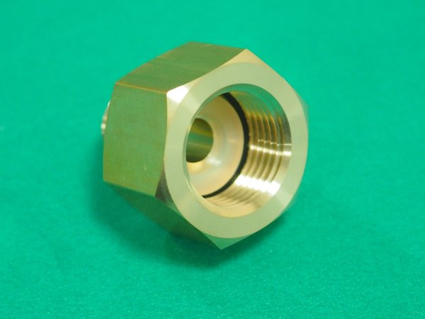 画像2: 高圧ガス継手 BS継手 オスｘメス継手 TB105 R3/8ｘW22-14(右)メスP ヤマト産業 (2)