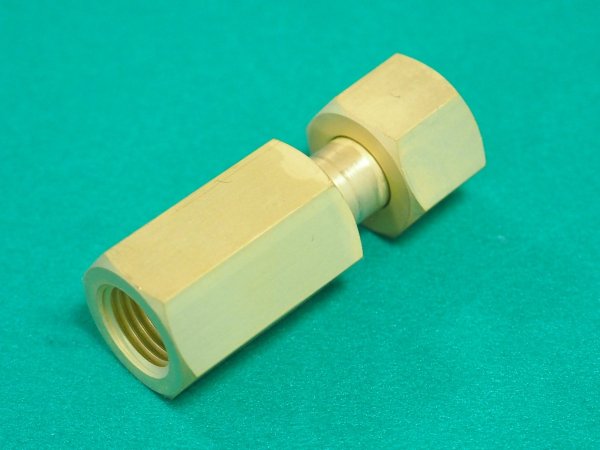 画像3: 高圧ガス継手 BS継手 メスｘメス継手 (袋ナットタイプ) TB140 M16ｘ1.5(右)メスｘRc1/4 ヤマト産業 (3)