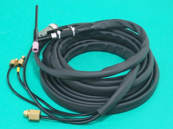 画像1: ダイヘン標準水冷TIGトーチ 200A AW-20 8m (1)