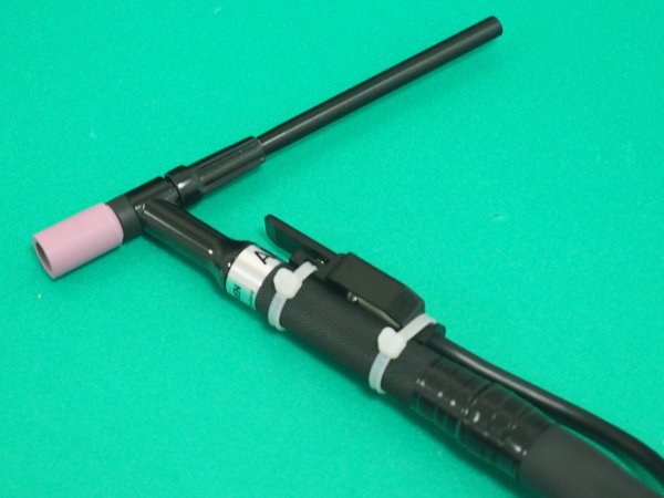 画像2: ダイヘン標準水冷TIGトーチ 200A AW-20 8m (2)