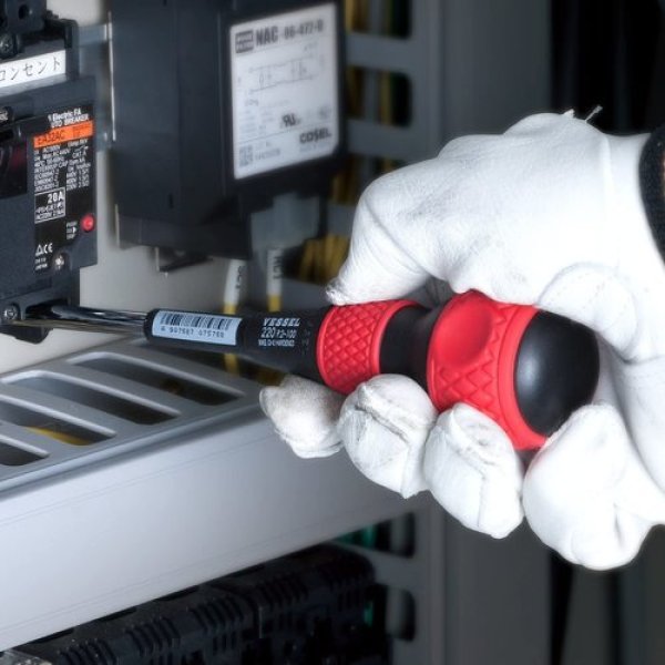 画像5: VESSEL ボールグリップドライバー 220 +1x100 220-1-100 [124-6763]  (5)