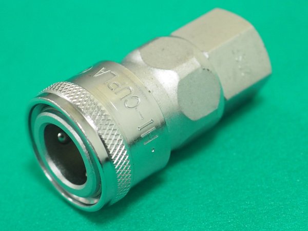 画像2: ハイカプラ 鋼鉄製 ニトリルゴムNBR(SG) (おねじ取付用ソケット) 相手側R1/4インチ 耐圧力2.0Mpa 20SF STEEL NBR (00303) 日東工器  (2)