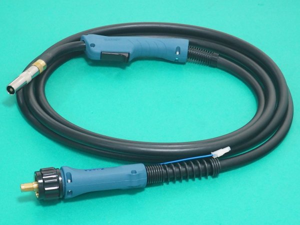 画像1: ダイヘンブルートーチIV 大型ハンドルタイプ 低スパッタ溶接用トーチ(電圧検出線付) 350A BT3514V-45 4.5m (1)