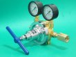 画像2: 中流量調整器 YM-301 真鍮タイプ  YM-301-R-1116-2211-O₂、N₂、Ar、Air ヤマト産業 (2)