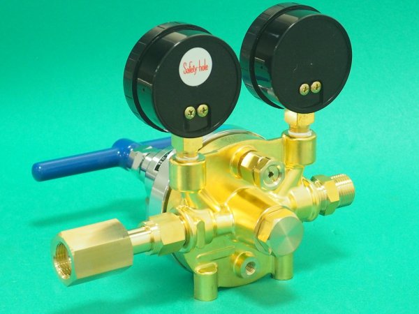 画像3: 中流量調整器 YM-301 真鍮タイプ  YM-301-R-1116-2211-O₂、N₂、Ar、Air ヤマト産業 (3)
