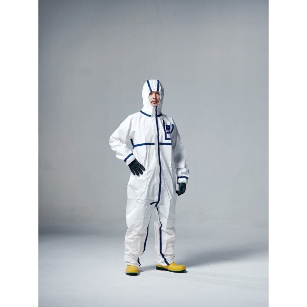 画像2: 【50枚セット】使い捨て防護服 ファインガードプロ D13 (2)