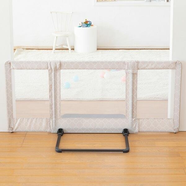 画像4: 【Mサイズ/自立型】おくだけとおせんぼ フェンス 柵 脱走防止 侵入防止 モロッカンベージュ 日本育児 (4)