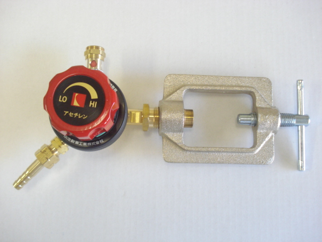 アセチレン調整器[Newセーフティゲージレス2号]お買上げ有難うございました 