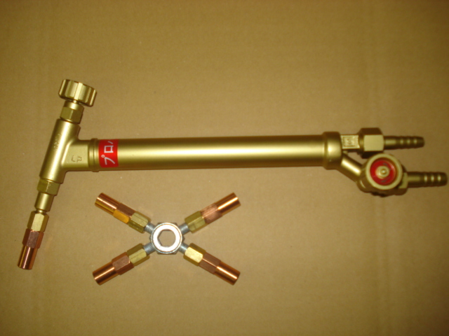 ピストル型小型板金溶接器　火口5本付[酸素・プロパン用お買い上げ有難うございました
